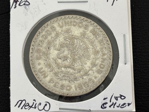 1965 Mexico Un Peso Silver