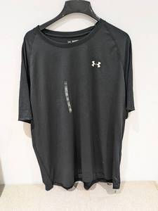 lot 20 image: NEW UNDER ARMOUR 3XL SHIRT (BLACK)