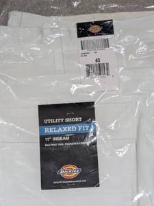 NEW DICKIES (SIZE 40) UTILITY SPORT RELAXED FIT SHORTS
