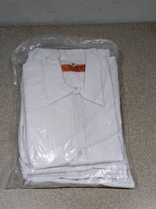 lot 68 image: NEW RED KAP LARGE BUTTON UP SHIRTS 6PK. (WHITE)