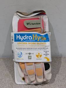 lot 90 image: HYDRA HYDE MEDIUM WOMENS LEATHER WORK GLOVES 2PK.