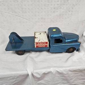 lot 23 image: Classic 50s Structo Communications Truck