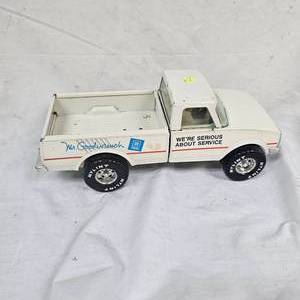 lot 24 image: Nylint Mr. Goodwrench GM Shop Truck