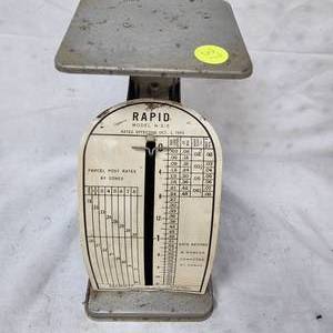 lot 37 image: Rapid Model 2-N-5 Postal Scale 1953