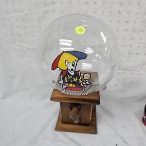 lot 38 image: Classic 1986 Spuds McKenzie Bud Light Gumball Dispenser