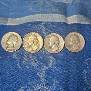lot 86 image: 1941,1942,1945,1950-S Washington Silver 25c