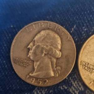 lot 76 image: (2)1952-D, 1952,1953 Wash 25c, Silver