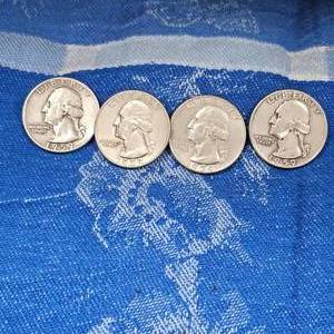 lot 111 image: (4)1959-D Washington Silver 25c