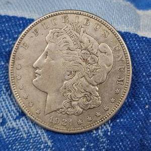 lot 121 image: 1921-D Morgan Silver Dollar, XF