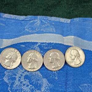 lot 124 image: (4) 1964-D Washington 25c Silver
