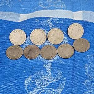 lot 137 image: (9) V-Nickels, 1899-1912 Assorted