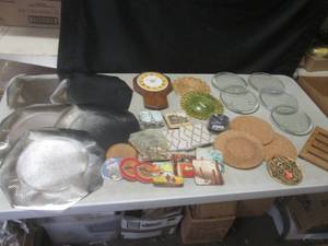 lot 3 image: (A-1) Assorted Coasters and Hot Pad...