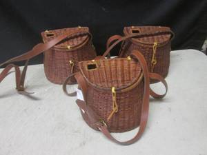 lot 14 image: (EW3) 3 Wicker Kreel Fishing Basket...