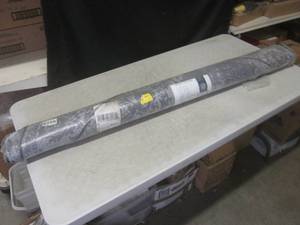 lot 59 image: (F-1) 5 ft x 8 ft Oval WhiteBlack ...
