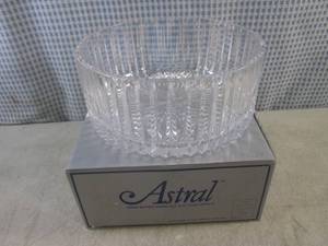 lot 82 image: (BS) Astral Peerage Hand Blown-Hand...