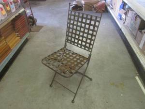 lot 89 image: (FS) Vintage Metal Folding Chair - ...