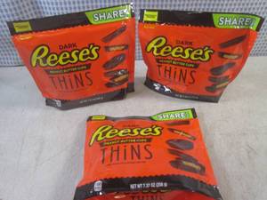 lot 155 image: (B-2) 3 Share Pack Size Bags Dark R...