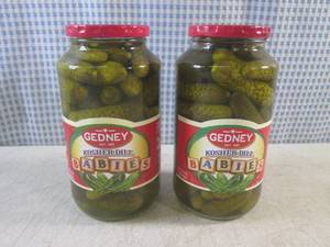 lot 177 image: (C-3) 2 Jars of Gedney Kosher Dill ...