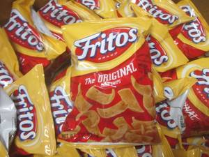 lot 190 image: (EC2) 32 Bags of Fritos The Origina...