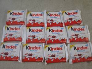 lot 197 image: (B-1) 12 Kinder Chocolate Candy Bar...