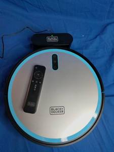 lot 58 image: BlackDecker ROBOSERIES Robot Vacuum with Mapping Technology