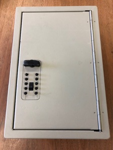 lot 14 image: Key Cabinet (567964) KIDDE Touch Point Push Button