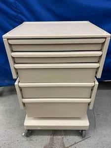 lot 22 image: MSRP $1800 Herman Miller Milcare 5 Drawer L Modular Healthcare Medical Cart - Can Be Configured In Multiple Ways Based On Needs - Excellent Condition