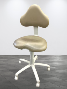 MSRP $1,600 Brewer 9100B Dentist's Saddle Seat Stool -Accommodates front to back reaching without sacrificing lumbar support -Provides correct weight distribution, pelvic tilt &amp; comfort -Features HybriGel foam&nbsp; Great Condition!