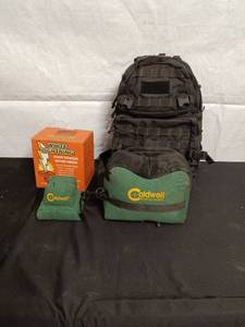 lot 30 image: Caldwell Shooting Bag Set and White Lightning Exploding Targets