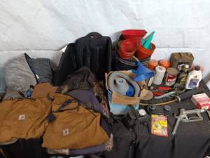 lot 92 image: Assorted Automotive Tools and seat cover Collection