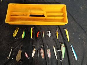 lot 100 image: Collection of 15 Assorted Fishing Lures Rapalas and Spoons