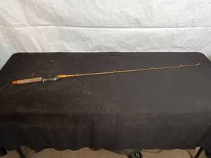 lot 120 image: Heddon Mark Special Custom Built Fishing Rod