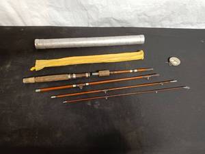 lot 126 image: Vintage Wright & McGill Trailmaster Fly Fishing Rod 7.5 ft