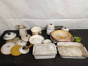 lot 136 image: Collection of Vintage Enamel Kitchen Cookware and Accessories