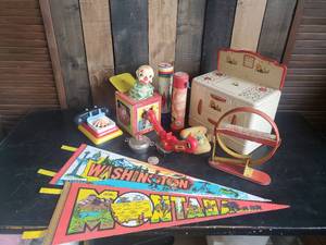 lot 71 image: Vintage Toy Lot with 2 Penants, Jack in the Box, Small Metal Stove and more