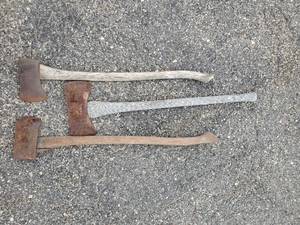 lot 81 image: 3 Axes one it 2 sided