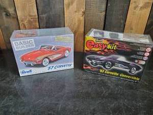 lot 91 image: 2 Vintage Corvette Models still in box never opened