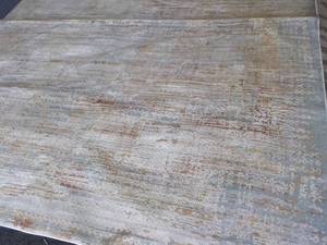 lot 32 image: The Vega Collection Are Rug 7 ft 10...