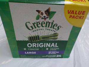 lot 90 image: Greenies Dog Dental Treats...