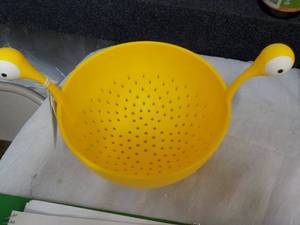 lot 131 image: Spaghetti Monster Colander...