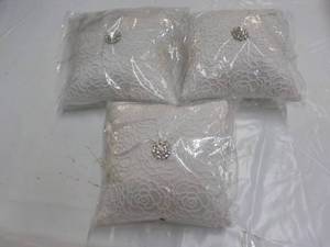 lot 143 image: 3 Flower Girl Pillows 6 square...