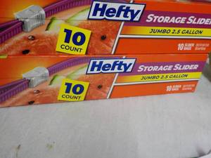 lot 175 image: 2 Boxes Hefty 10 ct each 2.5 Gallon...