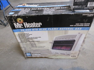 lot 122 image: MR HEATER NATURAL GAS HEATER WITH BLOWER KIT - BRAND NEW