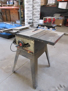 lot 133 image: CRAFTSMAN 10 TABLE SAW