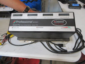 lot 152 image: DELTA VOLT INTUITIVE MARINE BATTERY CHARGER