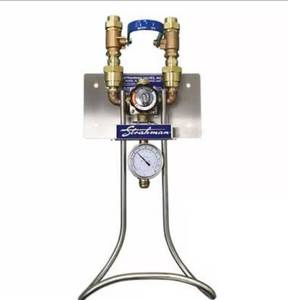 Strahman® M-200TS Wall Mounted Thermostatically Controlled Mixing Station