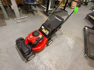 lot 21 image: Troy-Bilt 21 front wheel self propelled mulch and rear bag