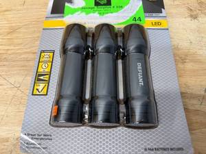 lot 95 image: Defiant 3 Pack LED Tactical Flashlights 100 Lumens Aluminum Super Bright