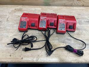 lot 170 image: Lot of 3 - M18 & M12 Multi-Voltage Charge