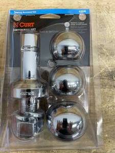 lot 174 image: CURT 42225 1-78, 2 and 2-516-Inch Chrome Steel Switch Ball Set, Up to 8,000 lbs. GTW